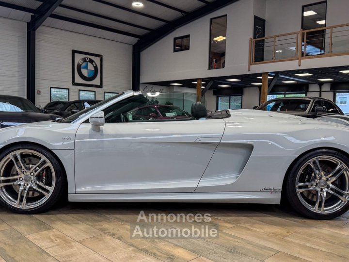 Audi R8 Spyder V10 52 FSI QUATTRO R-Tronic / 577 CV / CONFIG RARE - 14