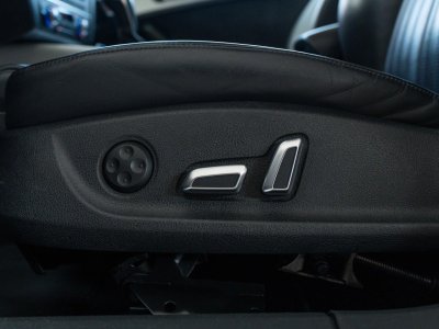 Audi A6 Avant Quattro 30 V6 BiTDI 326 Tiptronic Competition PHASE 2   - 35