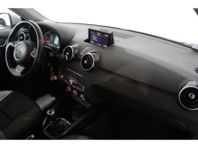 Audi A1 Sportback 10 TFSI ultra - 95 Ambiente PHASE 2 - 11