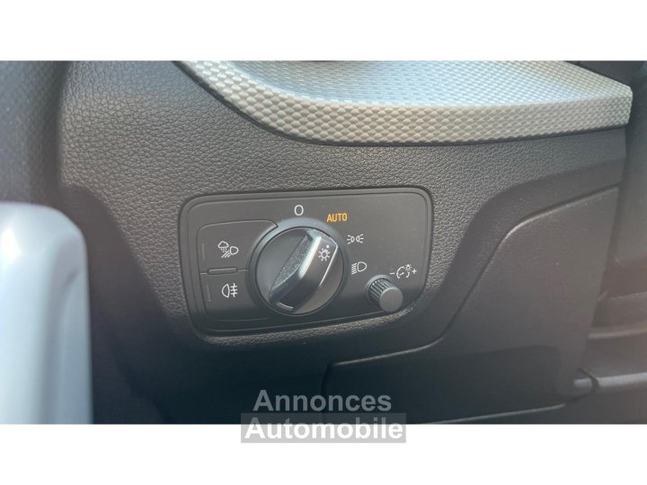 Audi Q2 15 35 TFSI 150 S-tronic Design Luxe - SIEGES CHAUFFANTS - 22