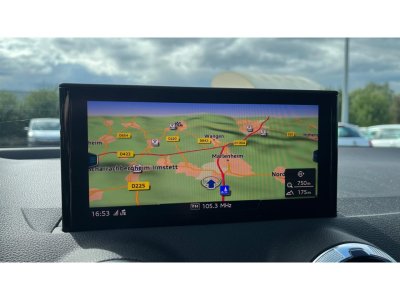 Audi Q2 15 35 TFSI 150 S-tronic Design Luxe - SIEGES CHAUFFANTS   - 36