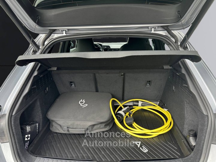 Audi A3 Sportback 40 TFSIe 204 S tronic 6 Design Luxe - 13