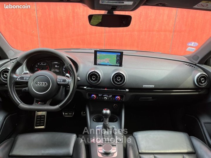 Audi RS3 25 TFSI Turbo Quattro 367 CH - 9