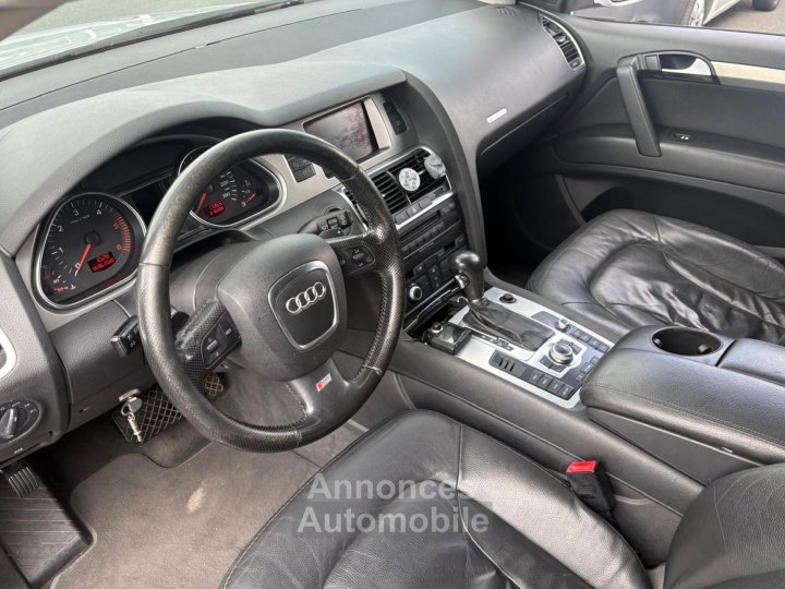 Audi Q7 QUATTRO 30 V6 TDI 233  CH BVA TIPTRONIC 7 PLACES AMBIENTE GTIE 12 MOIS - 7