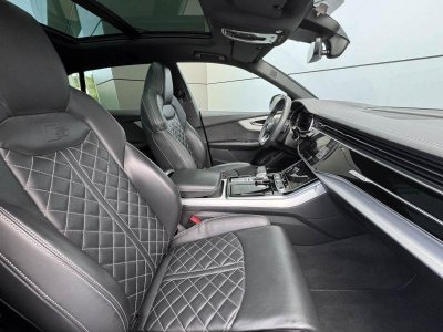 Audi Q8 60 TFSI e 462ch Compétition quattro tiptronic 8   - 3