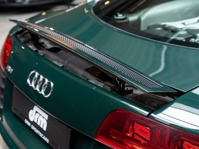 Audi R8 V8 42L Coupe Manuelle   - 17