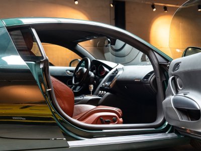 Audi R8 V8 42L Coupe Manuelle   - 21