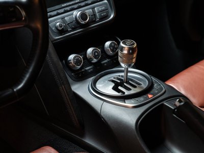Audi R8 V8 42L Coupe Manuelle   - 33