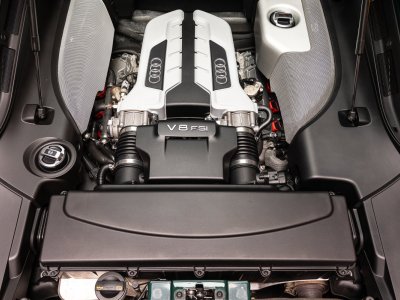 Audi R8 V8 42L Coupe Manuelle   - 39