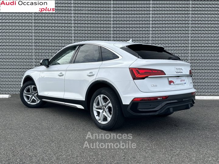Audi Q5 Sportback 35 TDI 163 S tronic 7 Business Executive - 4