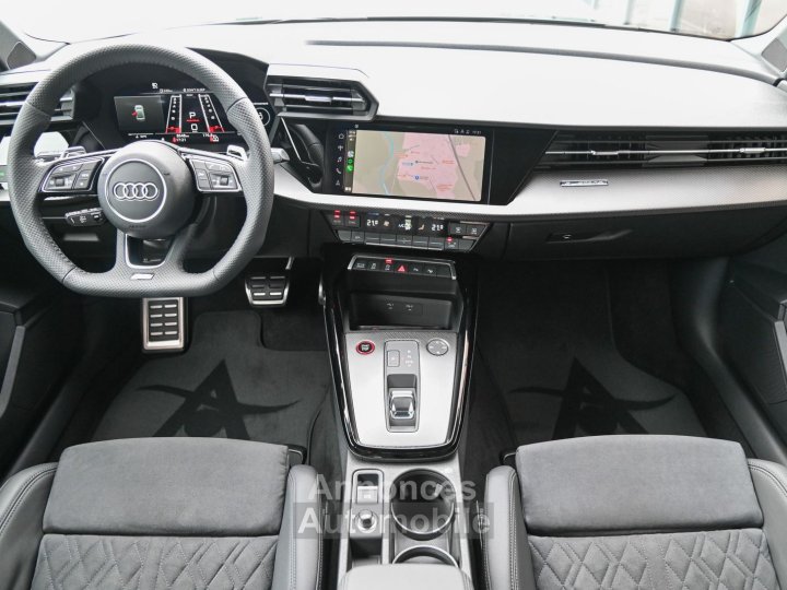 Audi RS3 Limousine 25 TFSI KW DDC ! - 10