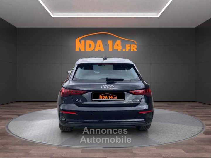 Audi A3 Sportback 15 35 TFSI - 150 - BV S-Tronic 7 8Y Business Executive PHASE 2 - 5