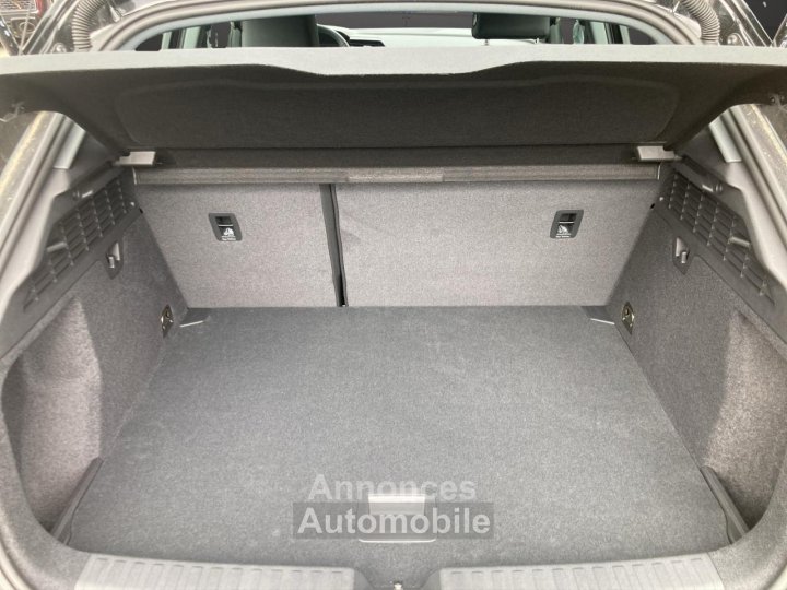 Audi A3 Sportback 15 35 TFSI - 150 - BV S-Tronic 7 8Y Business Executive PHASE 2 - 20