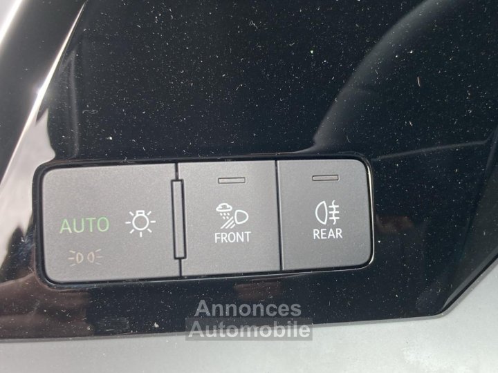 Audi A3 Sportback 15 35 TFSI - 150 - BV S-Tronic 7 8Y Business Executive PHASE 2 - 29