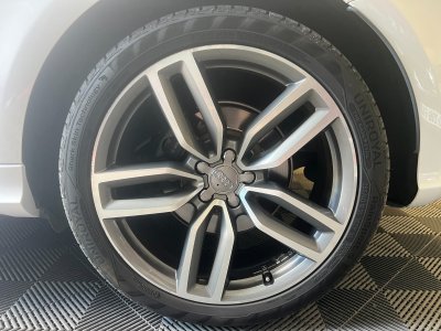 Audi SQ5 V6 30 BiTDI 313 Quattro Tiptronic 8   - 33