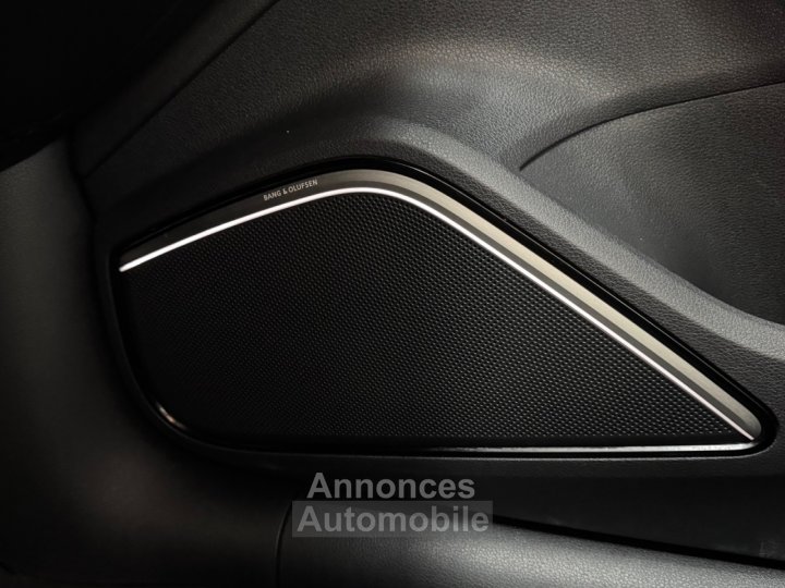 Audi RS3 BERLINE DAZA 400 ch 25 TFSi S tronic 7 Quattro ~ Toit Ouvrant ~ Bang Olufsen ~ Pack RS - 18