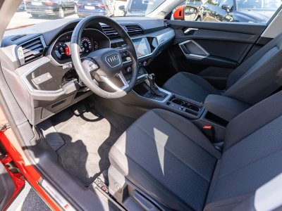 Audi Q3 40 TDI 200 ch S tronic 7 Quattro S line   - 9