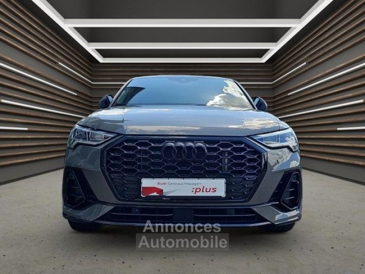 Audi Q3 Sportback 45 TFSIe  245 ch S tronic 6 S line - 13