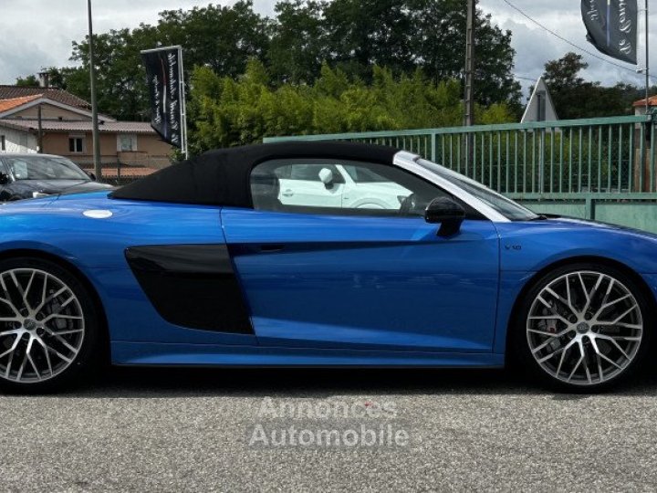 Audi R8 Spyder 52 V10 FSI 610CH PLUS QUATTRO S TRONIC 7 - 5