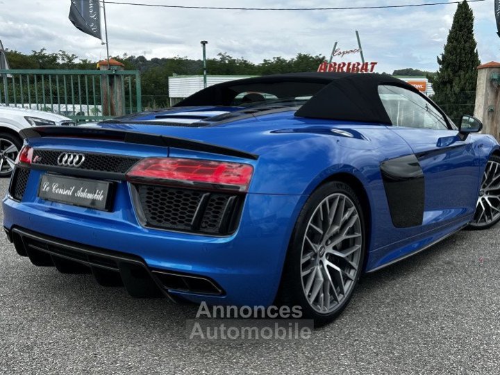 Audi R8 Spyder 52 V10 FSI 610CH PLUS QUATTRO S TRONIC 7 - 6