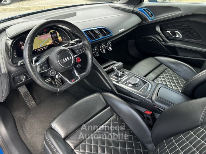 Audi R8 Spyder 52 V10 FSI 610CH PLUS QUATTRO S TRONIC 7 - 10