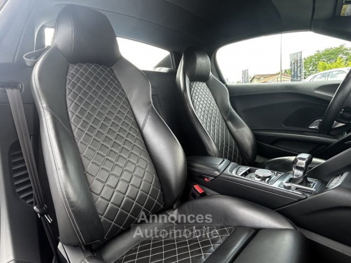 Audi R8 Spyder 52 V10 FSI 610CH PLUS QUATTRO S TRONIC 7 - 11
