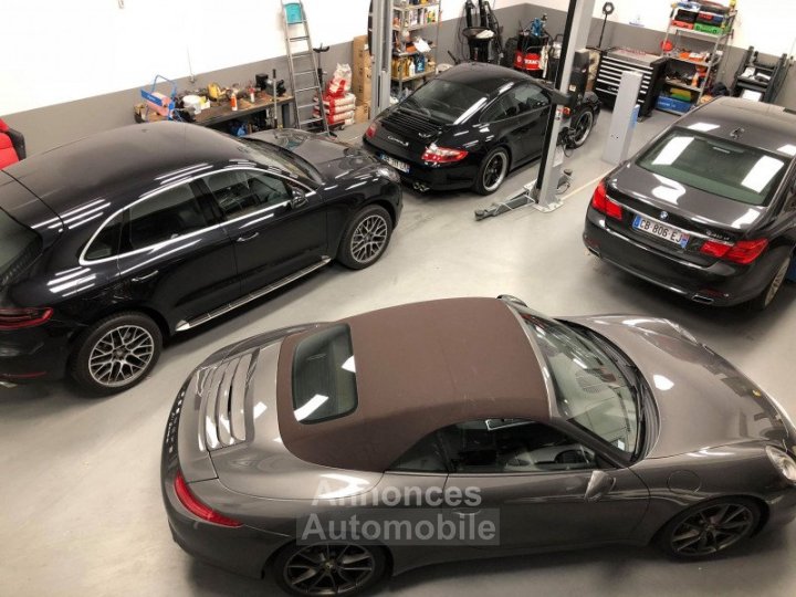 Audi R8 Spyder 52 V10 FSI 610CH PLUS QUATTRO S TRONIC 7 - 19