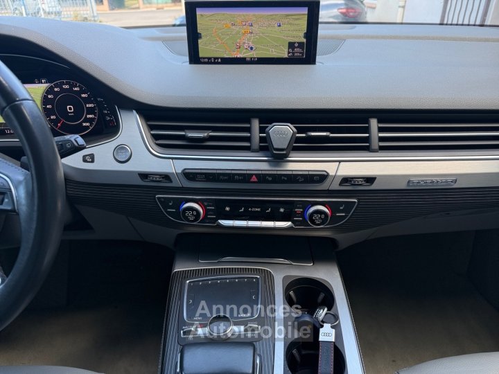 Audi Q7 30 V6 TDI Clean Diesel 272 Tiptronic 8 Quattro 7pl Avus Extended // BOSE / T OUVRANT / 12 mois - 15