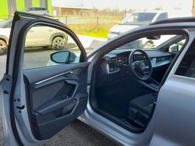 Audi A3 Sportback 40 TFSIe 204 S tronic 6 Design 1ER MAIN   - 17