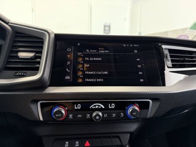 Audi A1 Sportback II 30 TFSI 110ch Advanced S tronic 7 / À PARTIR DE 319,83 € *   - 24