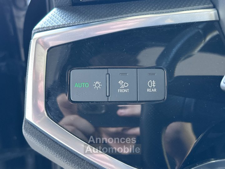 Audi Q3 Sportback 45 TFSIe 245 ch S tronic 6 S line/ Toit ouvrant / Camera de recul / Pack esthétique noir - 22