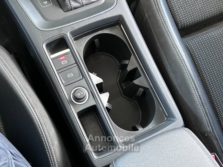 Audi Q3 Sportback 45 TFSIe 245 ch S tronic 6 S line/ Toit ouvrant / Camera de recul / Pack esthétique noir - 29