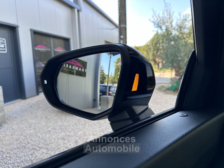 Audi Q3 Sportback 45 TFSIe 245 ch S tronic 6 S line/ Toit ouvrant / Camera de recul / Pack esthétique noir - 30