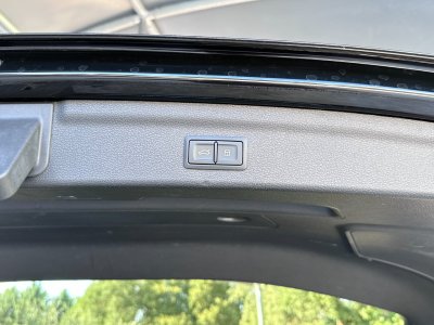 Audi Q3 Sportback 45 TFSIe 245 ch S tronic 6 S line/ Toit ouvrant / Camera de recul / Pack esthétique noir   - 32