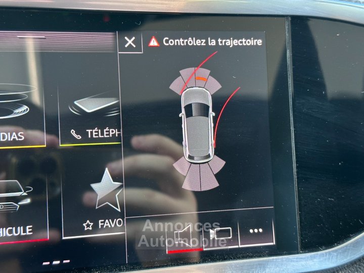 Audi Q3 Sportback 45 TFSIe 245 ch S tronic 6 S line/ Toit ouvrant / Camera de recul / Pack esthétique noir - 35