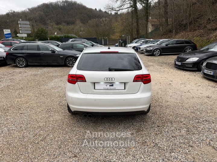 Audi A3 Sportback 20 TDi 140cv S-Tronic6 Ambition Luxe - 11