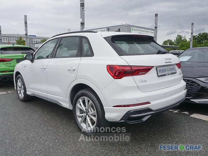 Audi Q3 TFSI e S line 45 e S S tronic Navi - 2