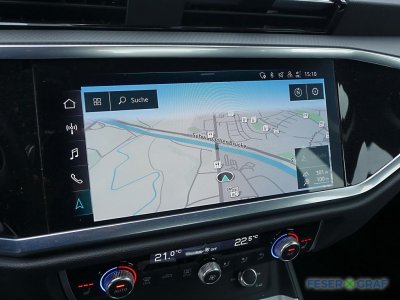 Audi Q3 TFSI e S line 45 e S S tronic Navi   - 7