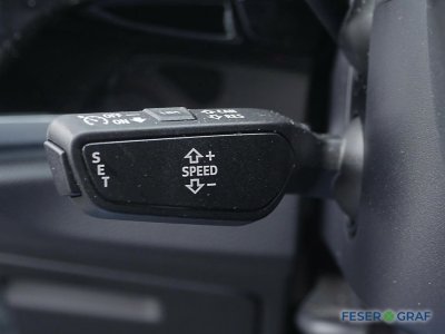 Audi Q3 TFSI e S line 45 e S S tronic Navi   - 10