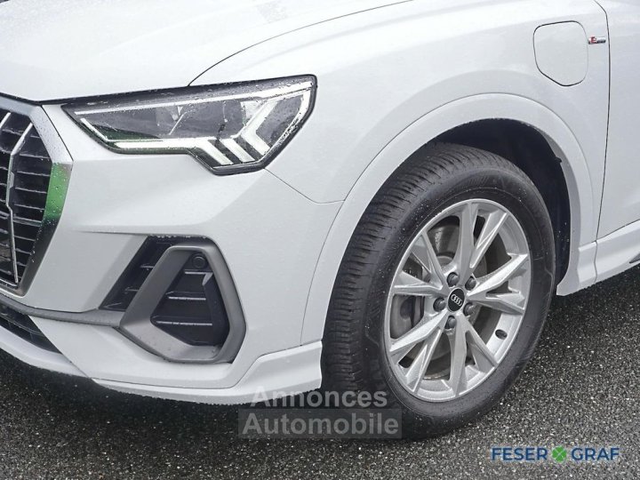 Audi Q3 TFSI e S line 45 e S S tronic Navi - 11