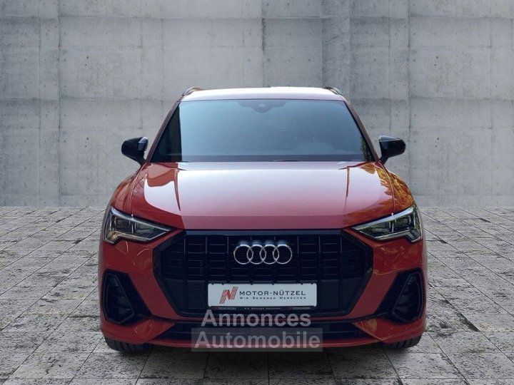Audi Q3 35 TFSI S LINE LED NAV AHK GRA SHZ - 2