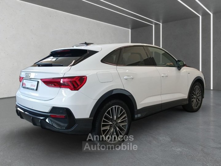 Audi Q3 Sportback 35 TFSI S tronic S - 3