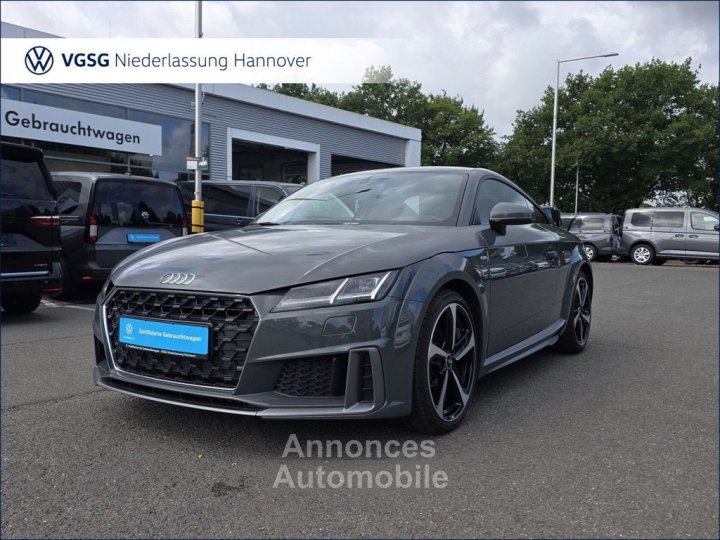 Audi TT Coup%C3%A9 S Line Selection PDC SHZ B O - 2