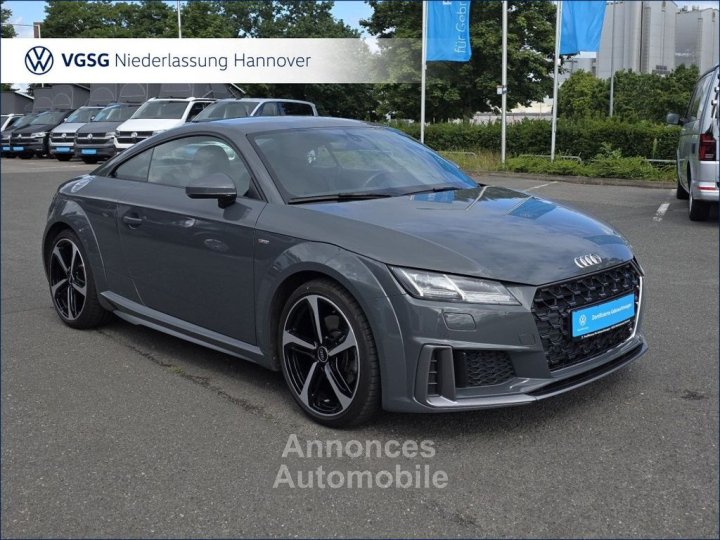 Audi TT Coup%C3%A9 S Line Selection PDC SHZ B O - 3