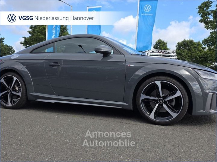 Audi TT Coup%C3%A9 S Line Selection PDC SHZ B O - 4