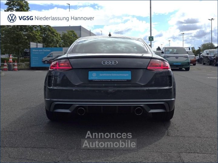 Audi TT Coup%C3%A9 S Line Selection PDC SHZ B O - 5