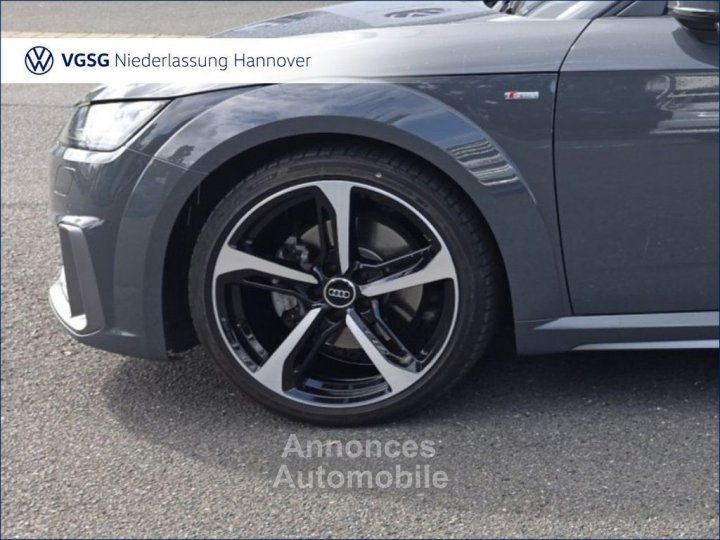 Audi TT Coup%C3%A9 S Line Selection PDC SHZ B O - 8