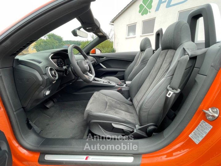 Audi TT Roadster 40TFSI S tronic S line 20 - 12