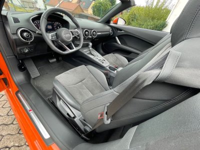 Audi TT Roadster 40TFSI S tronic S line 20   - 13
