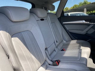 Audi Q5 20 TDI 190 S tronic 7 Quattro Design Luxe   - 4